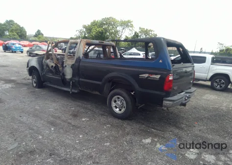 1999 Ford F-250 Lariat/Xl/Xlt z USA, uszkodzony, nr VIN 1FTNX21S3XEE70825